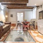 Italian Experience-rio San Lorenzo Boutique Veneza