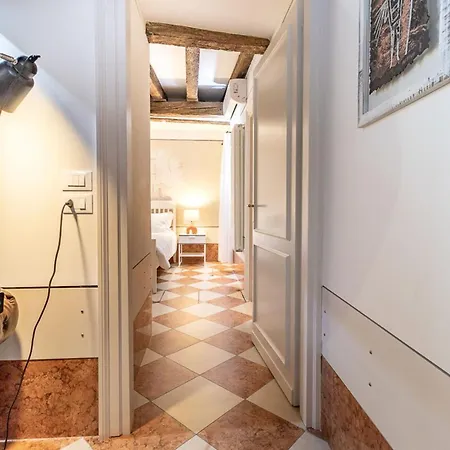 Italian Experience-rio San Lorenzo Boutique Apartment Venice